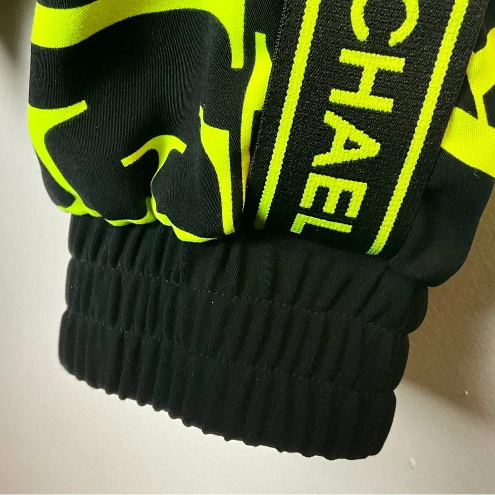 Michael Kors Newsprint Logo Cady Joggers Style #MU93H67BSG - Picture 11 of 13